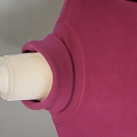 Sweaty Betty Melody Luxe Fleece Amaranth Pink Turtleneck Pullover - Size S - Picture 4 of 11